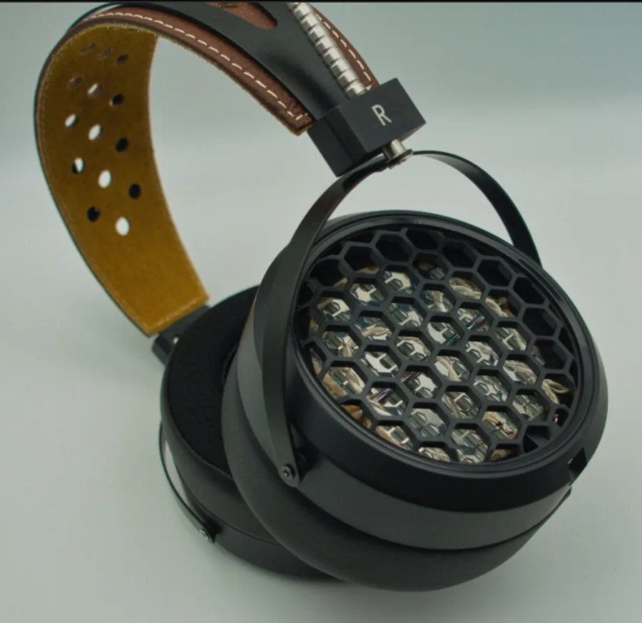 سماعة HIFIMAN بعد التطوير